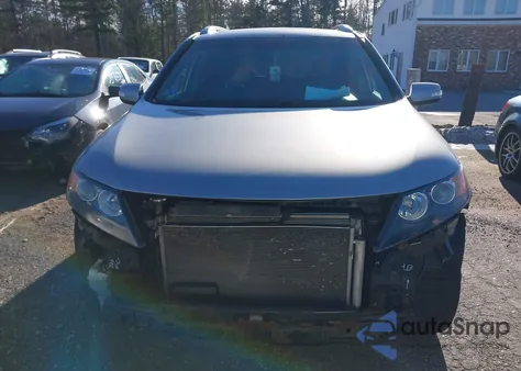 2013 Kia Sorento Lx V6 z USA, uszkodzony, nr VIN 5XYKTDA25DG316629